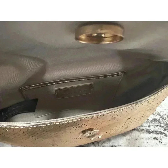 Nicole Miller Gold Sequin Crossbody Shoulder Adjustable Strap Bag NWT - Picture 5 of 6